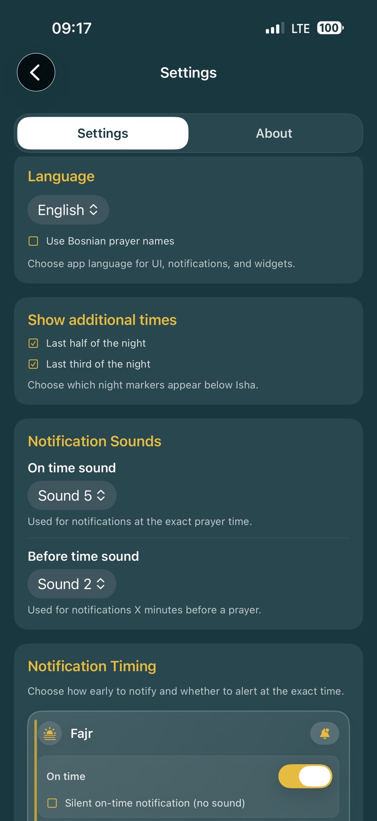 English settings screen with language, additional time information, notification sounds, and notification timing controls.
